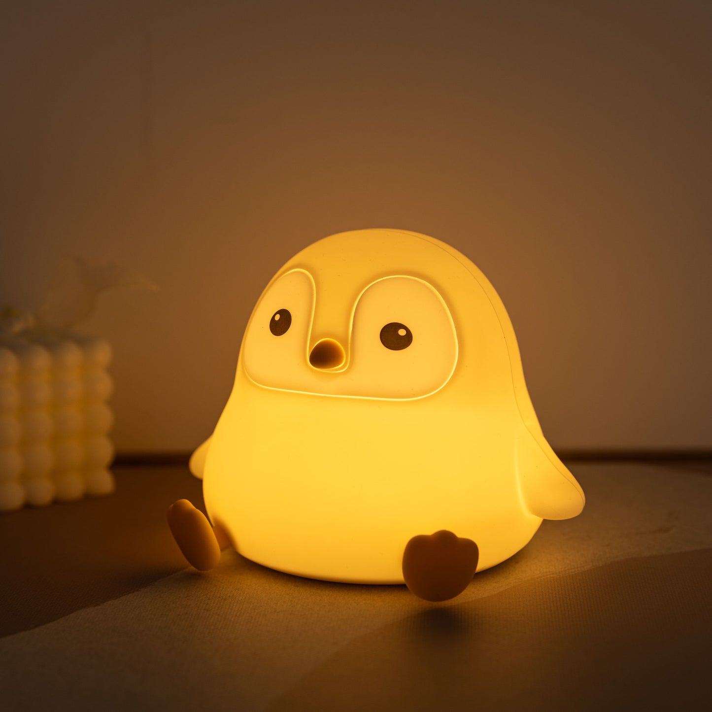 Squishy Silicone Little Penguin LED Night Light - Perfect Gift for Kids and Girls