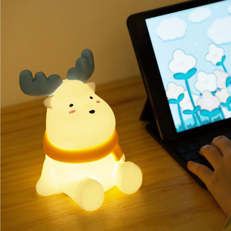 Squishy Silicone Elk LED Night Light - Perfect Gift for Kids and Girls