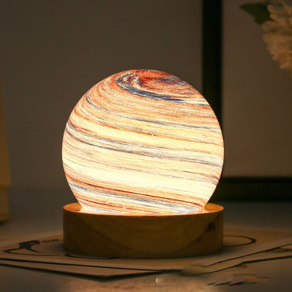 🌌 Enchanting Planet Lamp – A Universe of Colors and Dreams