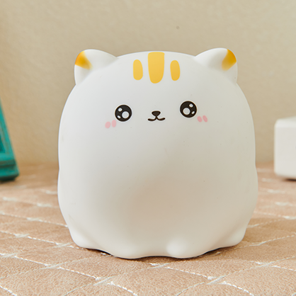 Squishy Silicone Kawaii Cat LED Night Light - Perfect Gift for Kids and Girls